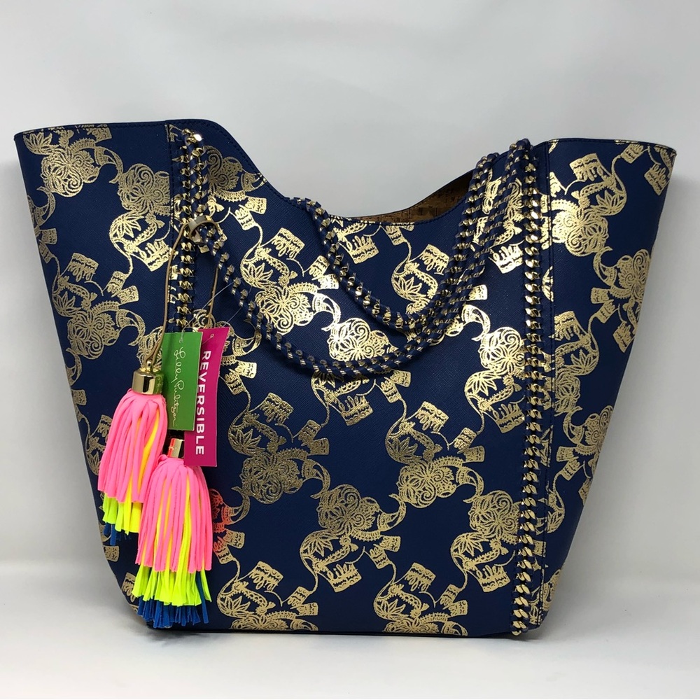 Amazing hard to find Lilly Pulitzer Reversible Seaside Pool Tote Bag . NWT